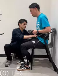 【実践編】タオル1本ですぐにできる！　勉強やサッカーのパフォーマンスが上がる「正しい姿勢」を身に着ける方法