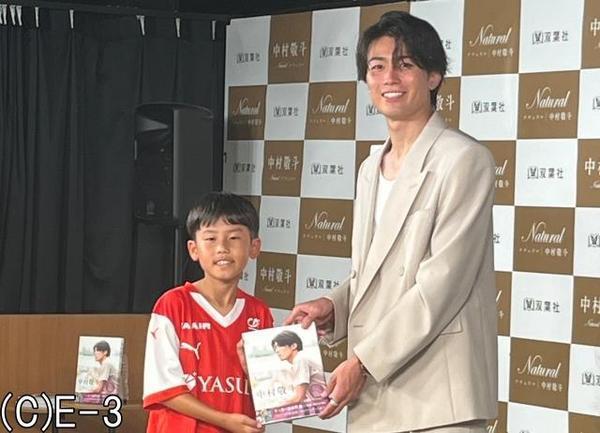 海外でプレーするのに必要なこと、継続的な努力の原動力　日本代表中村敬斗選手が送るサッカー少年少女へのアドバイス