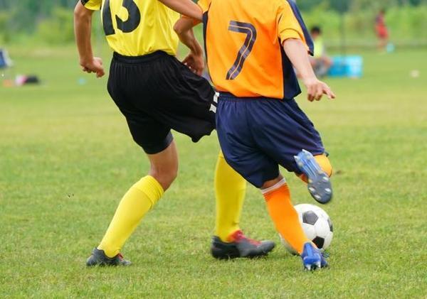 「サッカーで進学できるぐらい......」小3に現実的な話しはマズイ？　プロになりたい息子をどうサポートすればいいのか問題