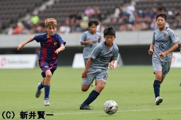 バルサが2大会ぶり優勝！　主導権を握り続ける戦いで名門の貫禄見せる　ワールドチャレンジ最終結果