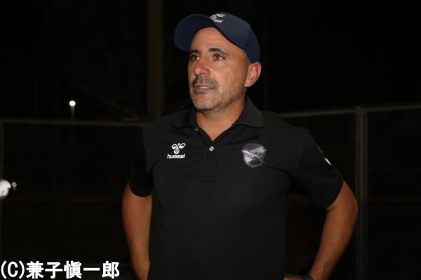 バルサに唯一黒星をつけた、ジェフ千葉U-12エスクデロ監督が語る、日本人に必要な「勇気を持って挑む」メンタリティ