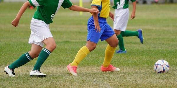 悔しさや負けたくない気持ちを見せない優しい息子がサッカーで伸びるためには、どんな声かけが良いか悩みます問題