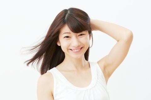 くせ毛を直して髪質を改善する方法