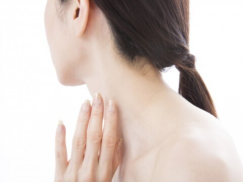 首ニキビの原因と治し方