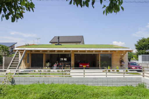 草屋根の家