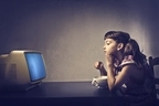 テレビは「1日1時間でも」子どもの学力を下げることが明らかに