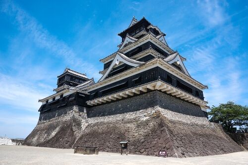 1位の傾斜は30度！日本で最も「石垣がスゴイお城」トップ5