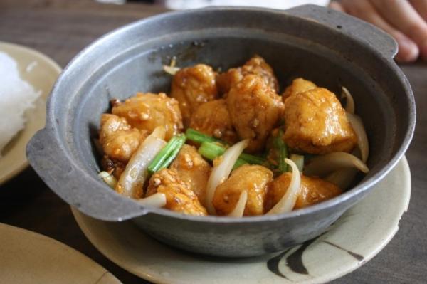 ベトナム家庭料理が気軽に楽しめるレストラン「Quan Bui（クアンブイ）」