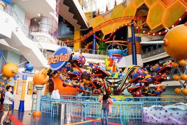 屋内遊園地「Berjaya Times Square Theme Park」で遊び尽くそう！
