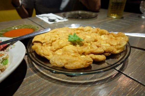バンコクでタイ家庭料理に舌鼓！Supanniga Eating Room BY KHUNYAI