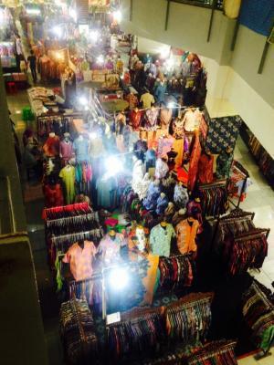 ジャカルタでバティックを買うなら、バティック染めの宝庫「Thamrin City」へ