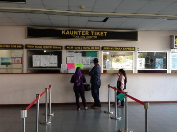 高速船で1時間！お隣の国マレーシアの「ラブアン島」へ行こう！