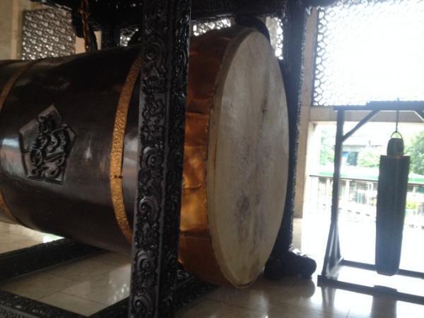 東南アジア最大のモスク「イスティクラル・モスク」でイスラム文化を感じる