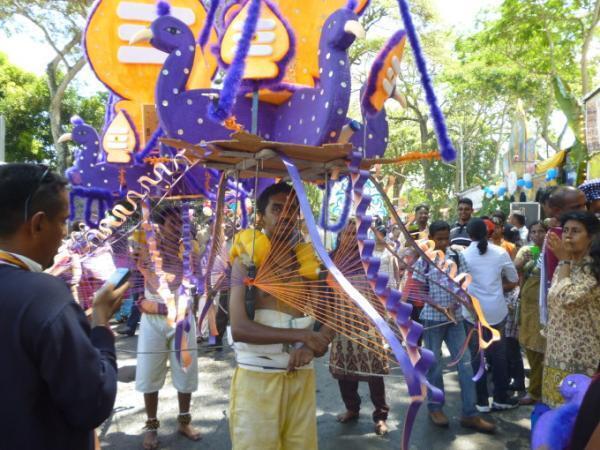 インドのもっとも痛～い祝祭『タイプーサム』をペナンで楽しむ