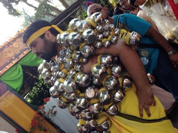 インドのもっとも痛～い祝祭『タイプーサム』をペナンで楽しむ