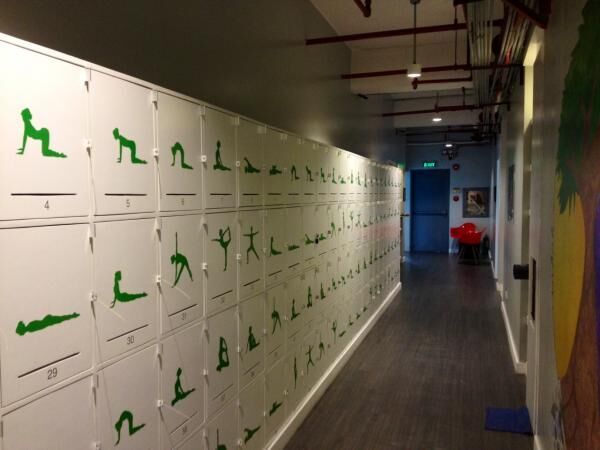 マニラで日本語ヨガレッスンを受けられるスタジオ「Yoga +」