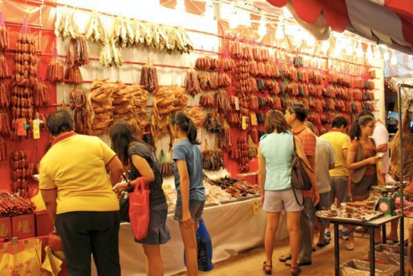 東南アジアで体感！豪華絢爛チャイニーズイヤー（中国暦正月）