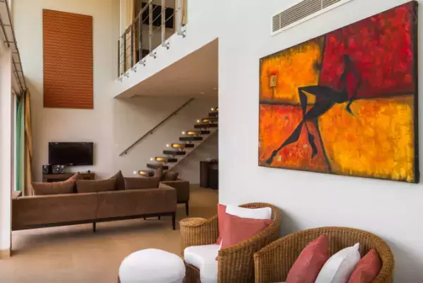 別荘感覚で滞在！プーケット島で海を一望できる豪華ヴィラに泊まろう