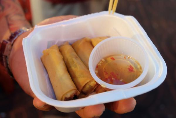 チャイナタウンで美食体験！絶品フカヒレスープに舌鼓【バンコクおしゃれローカル HOT PICK!】