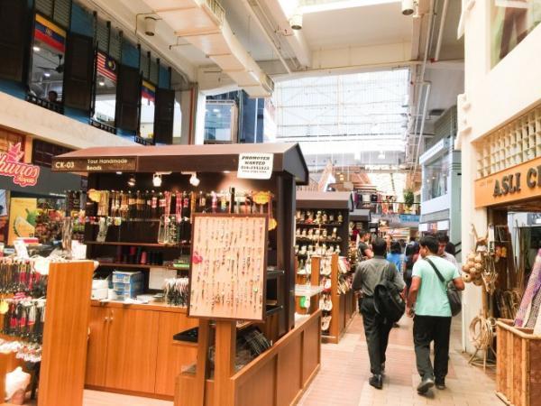 お土産選びはまずココへ！クアラルンプールの名物スポット「セントラルマーケット」