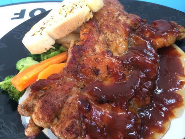 ローカルフードだけじゃない！シンガポールの台所「ホーカー」で洋食を！