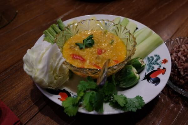 タイ全土の家庭料理を食べ尽くす！！バンコクで話題のレストラン「EAT eat all thai」