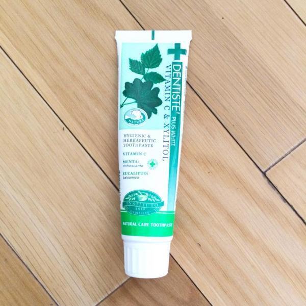 日本でも人気！タイ産ハーブ歯磨き粉「Dentiste(デンティス)」