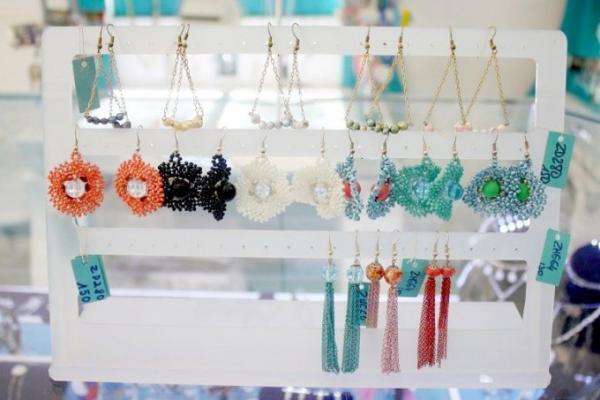 フランス人のご主人とベトナム人の奥様が営むアクセサリーショップ「Loan Kail Paris」