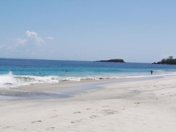 バリ島の中心街から日帰りで行ける、知る人ぞ知る「美ビーチ」