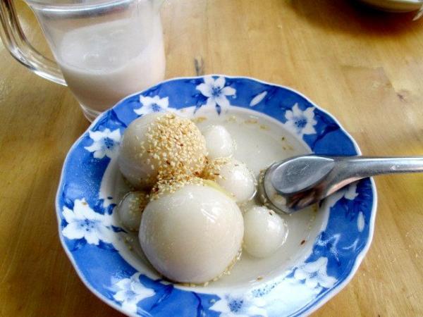 ベトナムのローカルスイーツの代表格「チェー」とは？その魅力とおすすめの専門店をご紹介