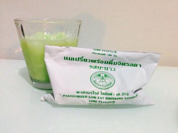 タイの牛乳は袋入り！？タイ人が学生時代を思い出す袋入り牛乳をご紹介