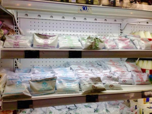 タイの牛乳は袋入り！？タイ人が学生時代を思い出す袋入り牛乳をご紹介
