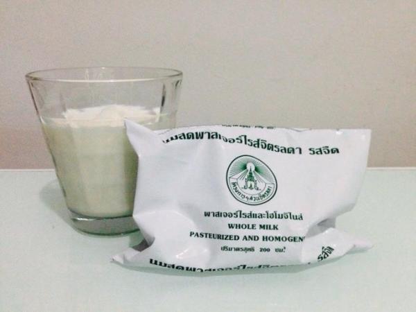 タイの牛乳は袋入り！？タイ人が学生時代を思い出す袋入り牛乳をご紹介