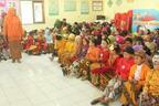 インドネシア民族衣装のチビッ子が集合！