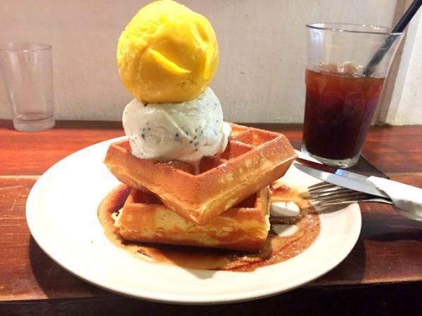 シンガポールのローカルで賑わうスイーツ店