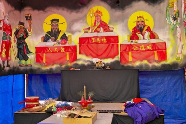 シンガポール「ハングリー・ゴースト・フェスティバル」を体感