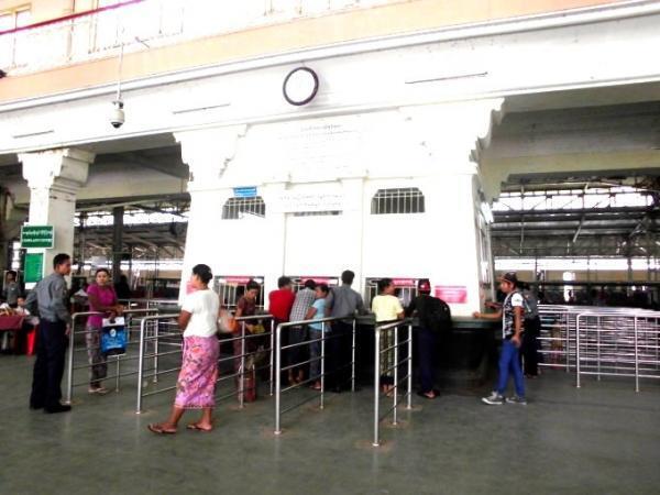 ミャンマー・ヤンゴンで、ぶらり途中下車の旅