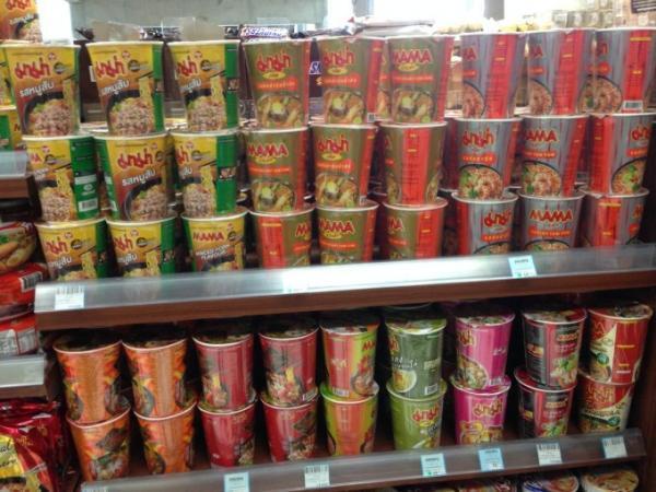 タイ土産は帰国直前に空港のファミリーマートでGET！