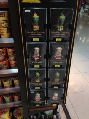 タイ土産は帰国直前に空港のファミリーマートでGET！