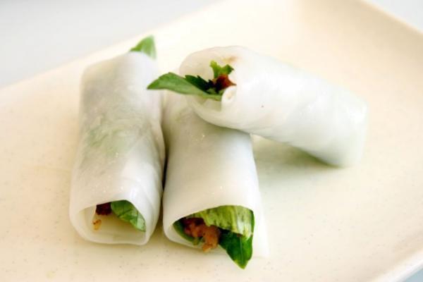 ベトナムの春巻き対決！生春巻き VS 揚げ春巻き