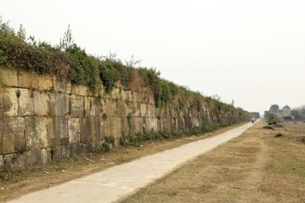 ベトナム北部の世界遺産！奇岩、洞窟、遺跡を楽しもう！