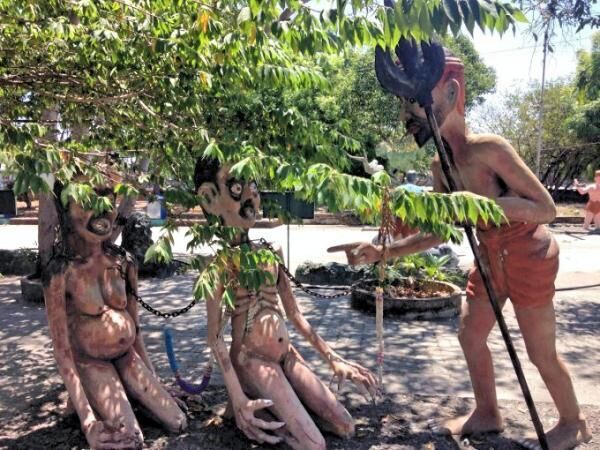 バンコクから１時間半！バンセーンの地獄寺