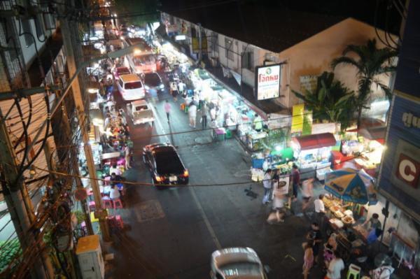 タイの有名屋台村が撤退へ！いま食べておきたい逸品とは…