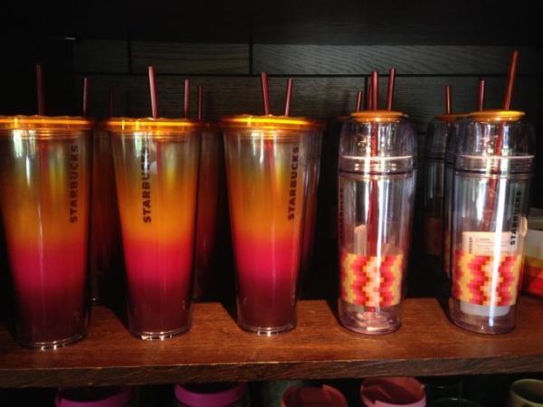 ブルネイのスターバックス、最新グッズをご紹介！