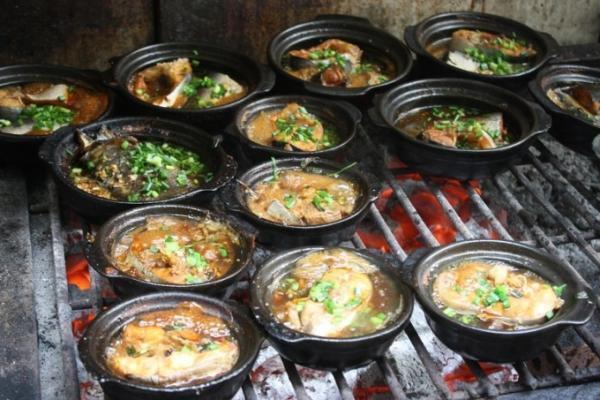 ベトナムの大衆食堂「クアンコム・ビンザン」を攻略しよう！