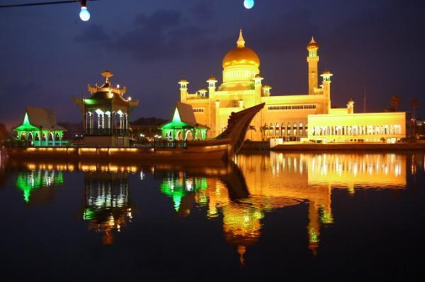 ラマダン（断食期間）のイスラム諸国でのマナーについて