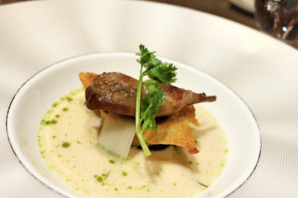 唯一無二のタイ料理フルコースをバンコク5つ星ホテルで味わう