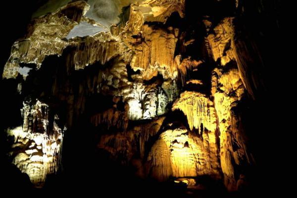 欲張り派に嬉しい！バラエティ豊かなベトナム中部の世界遺産