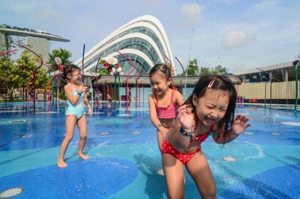 シンガポールの近未来植物園「ガーデンズ・バイ・ザ・ベイ」