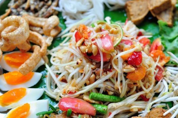 タイグルメライターが選ぶ、セーブ（美味！）なイサーン料理店